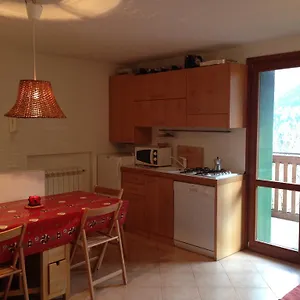 Appartamento Adamello Ski Appartament, Vione